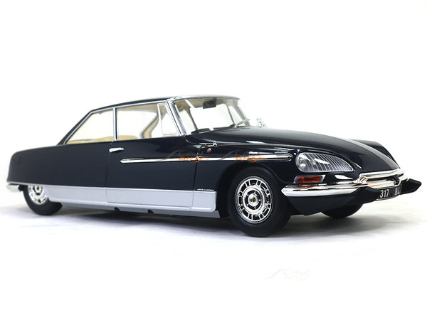 1969 Citroen DS21 Chapron Le Leman 1:18 Norev Metal18 Scale diecast model car.