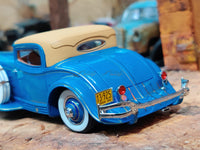 Pre order  : 1929 Cord L-29 Coupe by Hayes for Count Alexis de Sakhnoffsky 1:43 Esval models scale model car.