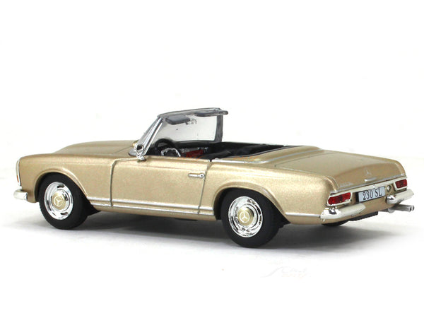 1963 Mercedes-Benz 230SL Spider W113 1:43 Atlas diecast scale model.