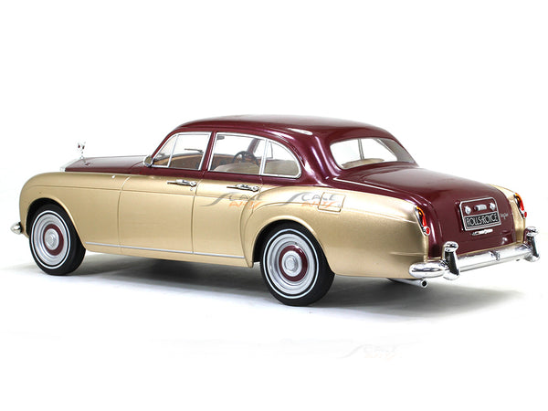 1965 Rolls Royce Silver Cloud III Flying Spur Mulliner 1:18 MCG diecast Scale Model Car.