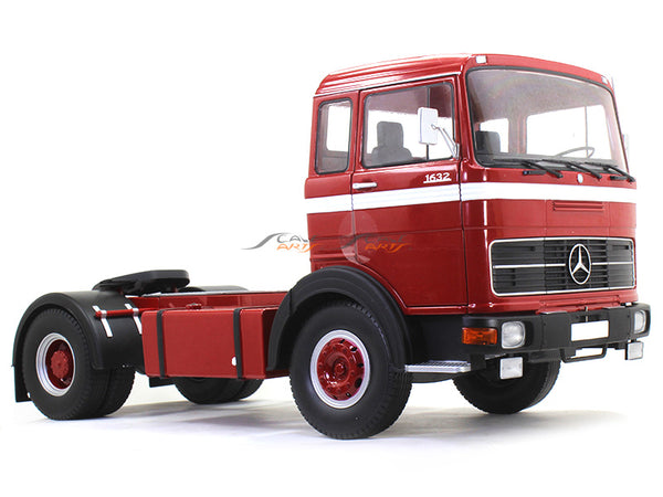 1969 Mercedes-Benz LPS 1632 1:18 Road Kings diecast Scale Model Truck tractor