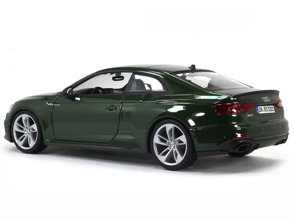 Audi RS 5 Coupe Green 1:24 Bburago diecast scale model car.