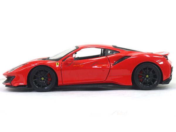 Ferrari 488 Pista 1:24 Bburago diecast Scale Model car.