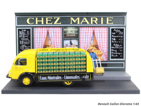 Renault Galion Diorama 1:43 diecast Scale Model Truck.