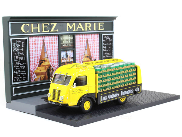 Renault Galion Diorama 1:43 diecast Scale Model Truck.