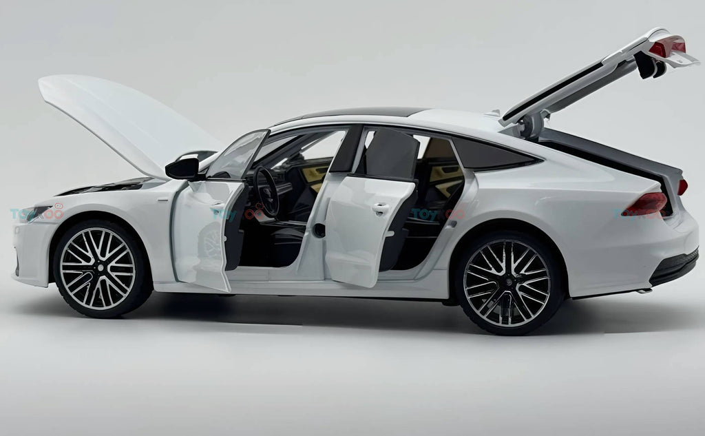 Audi A7 Sportline 1:18 diecast Scale Model collectible - Big Size