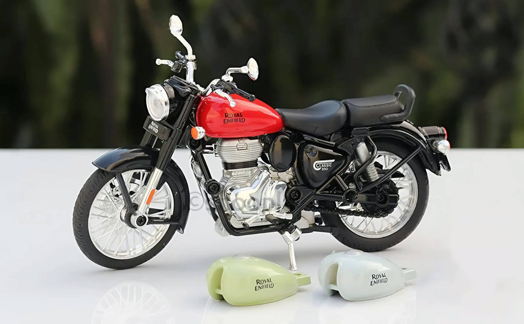 Royal Enfield Classic 350 1:15 licensed diecast bike with Supporting Wheels & 2 Extra Tanks