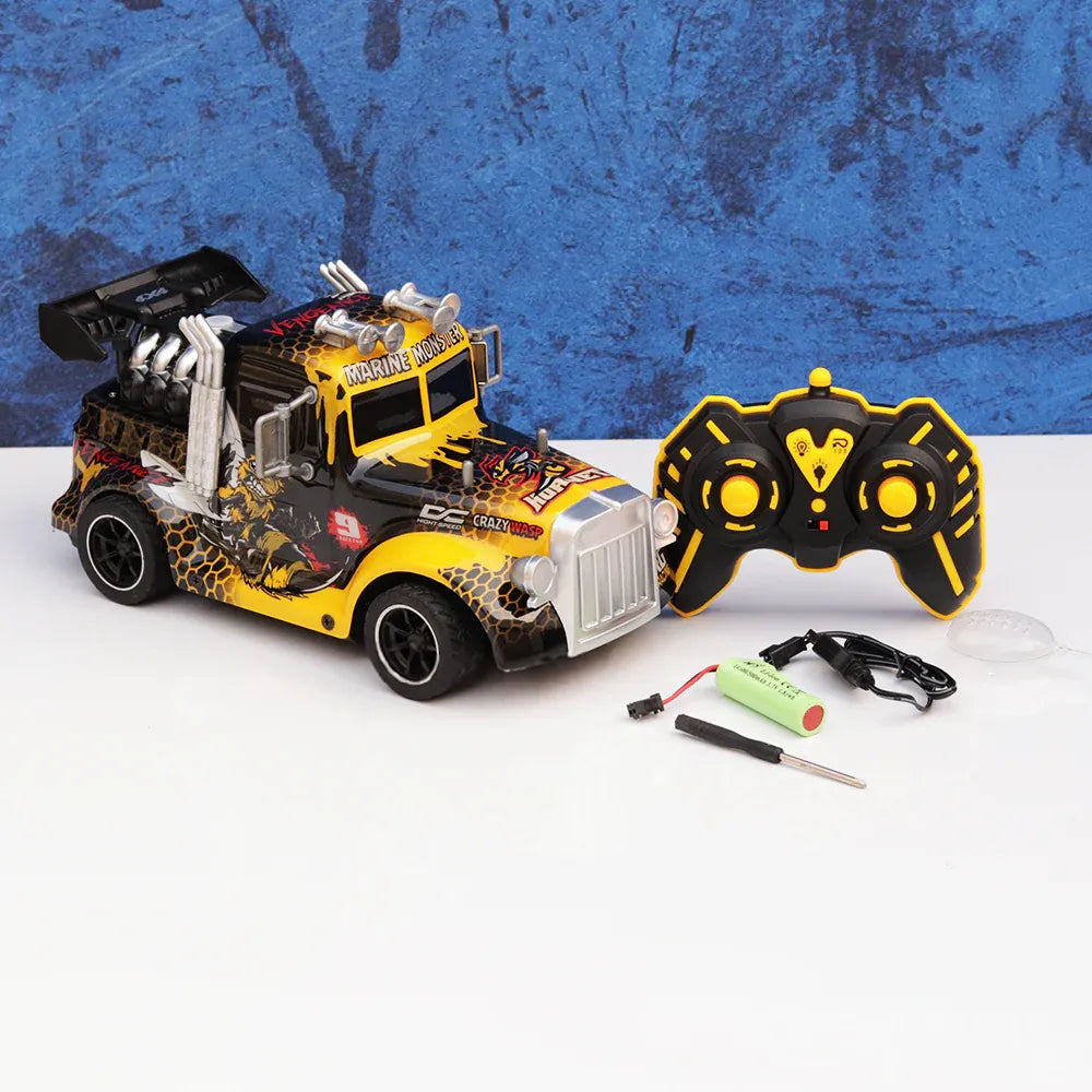 Hornet Remote Control Spray Light Vehicle with Spray Bottle & USB Cable
